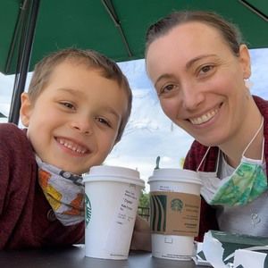 Meet your Posher, Crystal